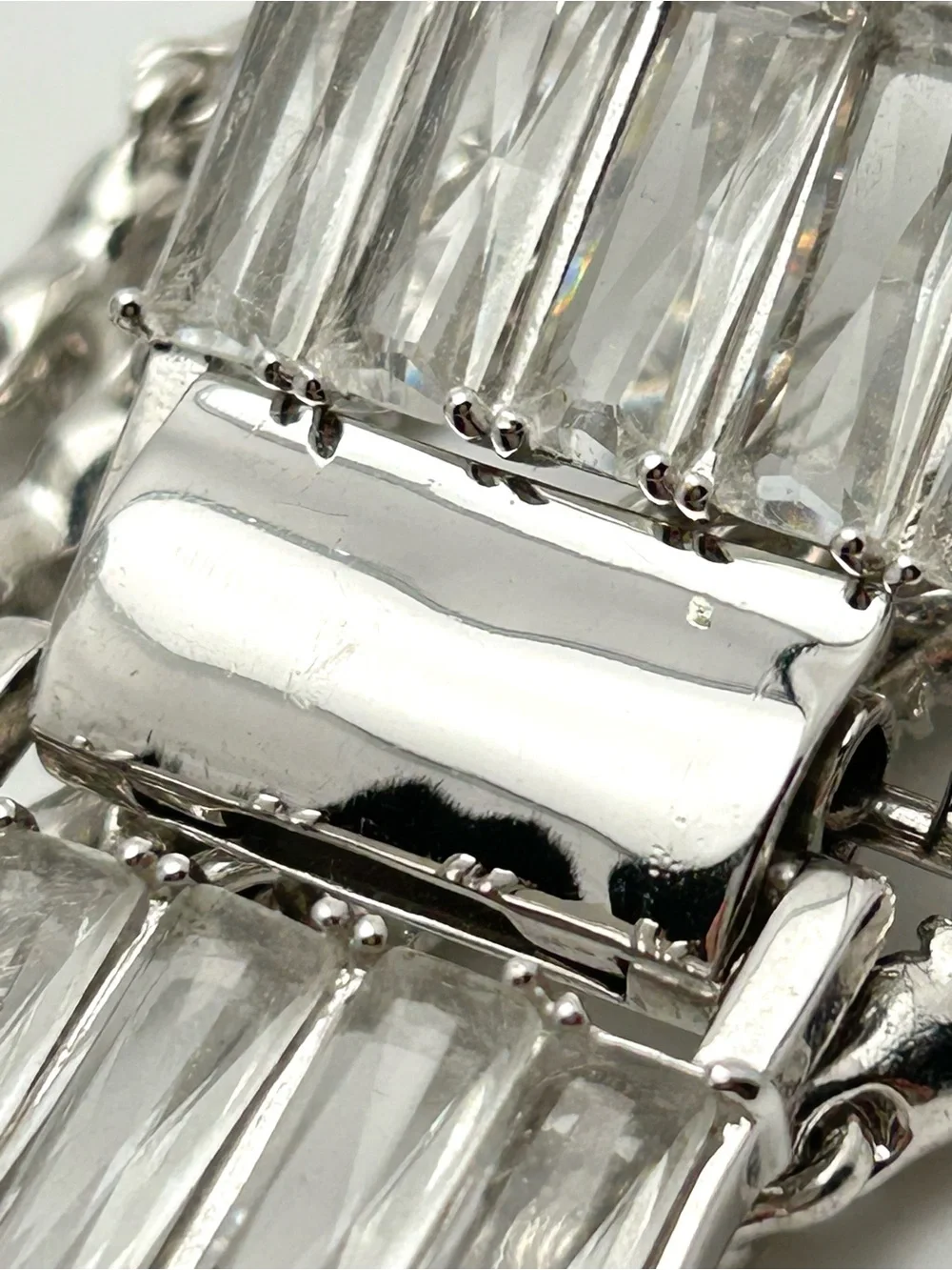 Kate Spade Crystal Bracelet - Picture 4 of 8